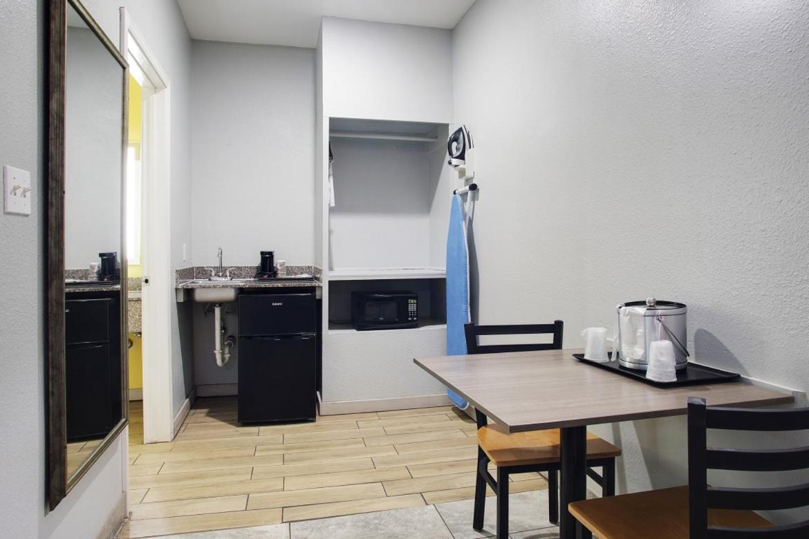 Plantation Suites And Conference Center Port Aransas Zewnętrze zdjęcie